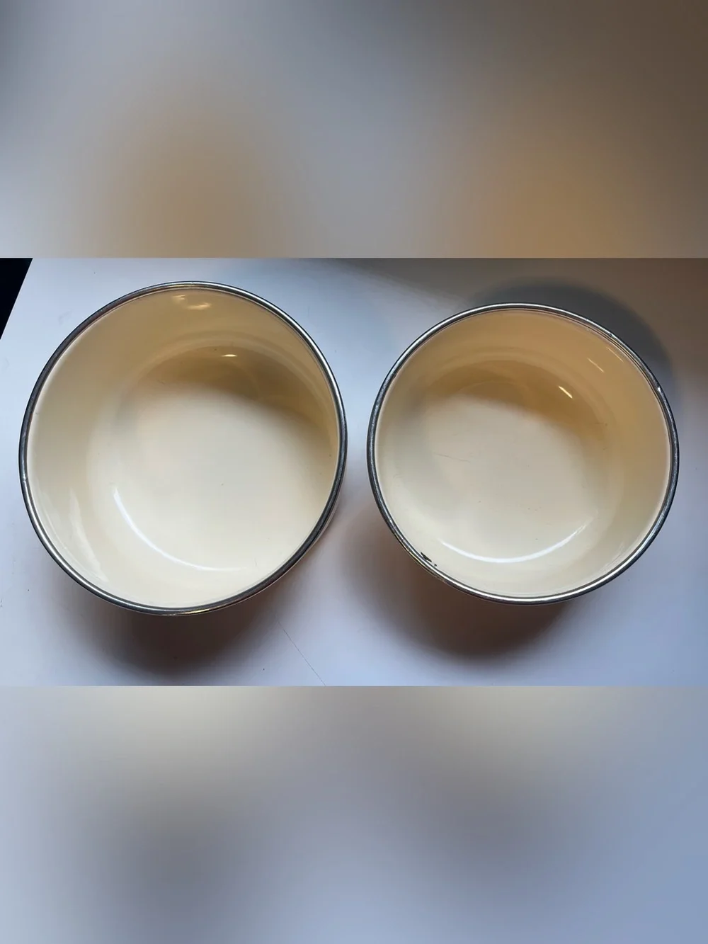 Vintage Set of 2 Kobe Floral Nesting Bowls